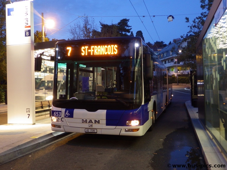 Pully, Val-Vert -- ligne 7 -- TL 653 | Bus Pictures